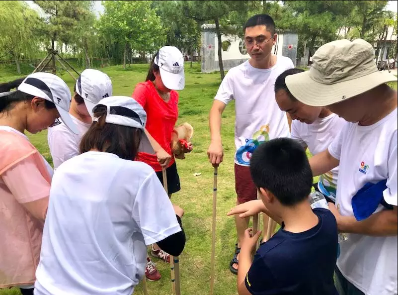 奧鵬教育青島歡樂(lè)夏日-你我攜手行學(xué)員活動(dòng)~