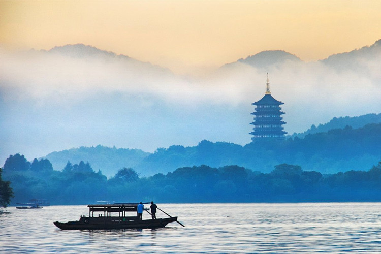 報(bào)考中國地質(zhì)大學(xué)（北京）網(wǎng)絡(luò)教育的學(xué)費(fèi)是多少？