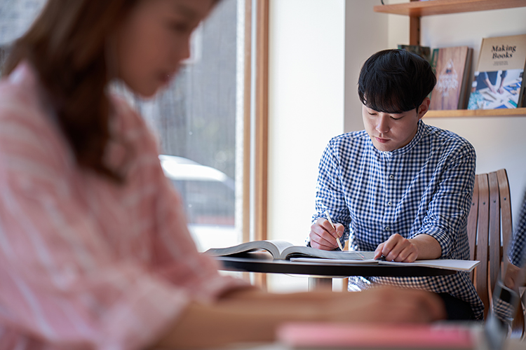 福建師范大學(xué)專升本報考費用大概多少？